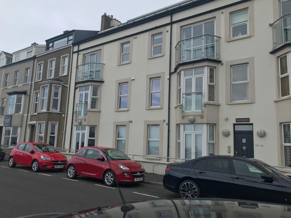 Apt 1, Whiterocks Portrush Eksteriør billede